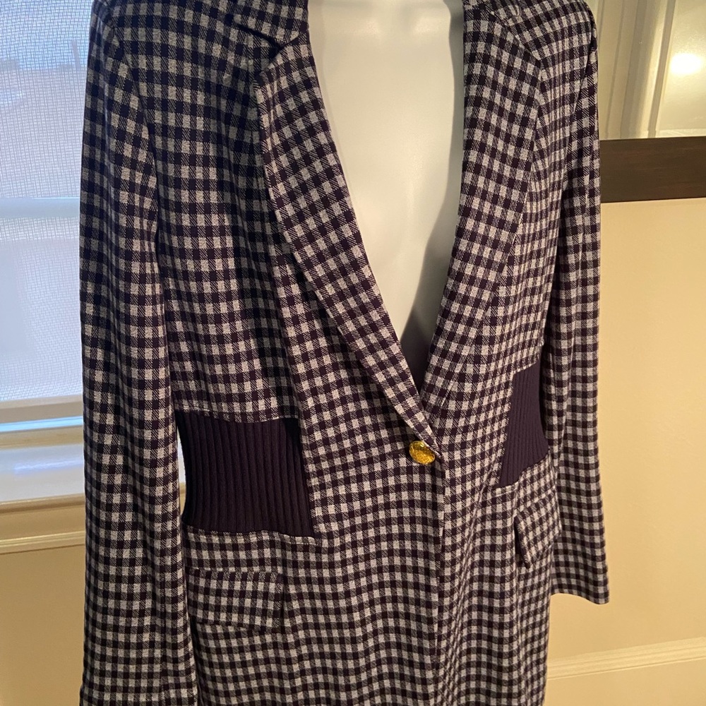 Cabi Checkup blazer Sz. L- Spring 2021 collection. - Picture 4 of 5